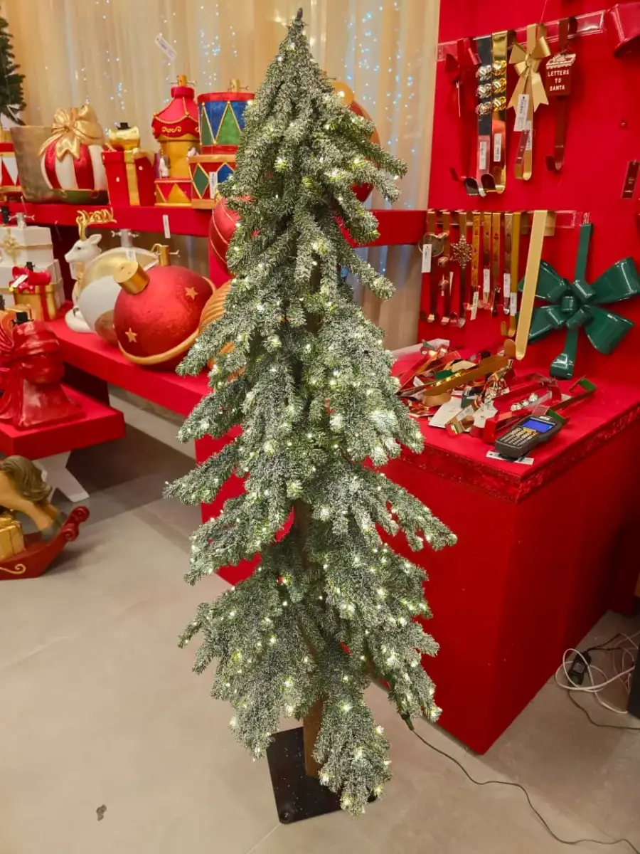 Árvore Pinheiro Nevado 579 Galhos 500 LEDs 1,50 m