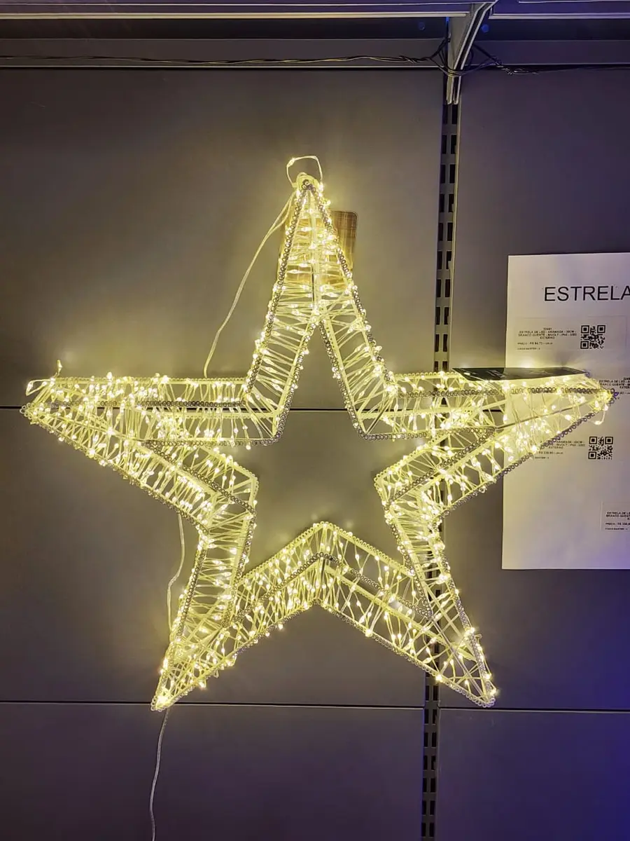 Estrela de LED Aramada 60 cm Warm Uso Interno e Externo Bivolt